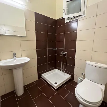 Meresi - Town Center لايميناس