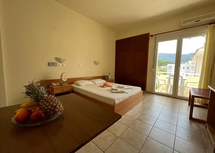 Meresi - Town Center 3* Limenas (Thasos)