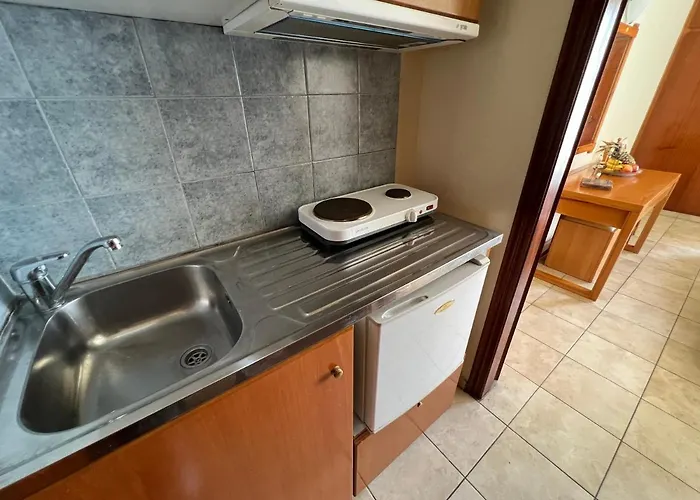 Meresi - Town Center Hotel de apartamente 3*